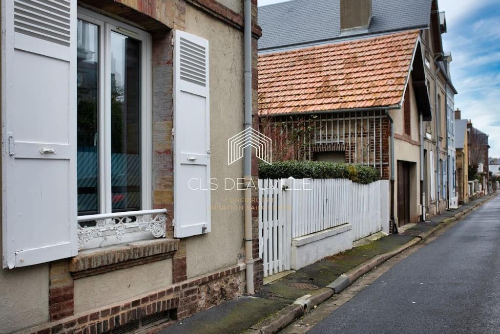 Le Villervillais Cls Deauville Villerville Exterior photo